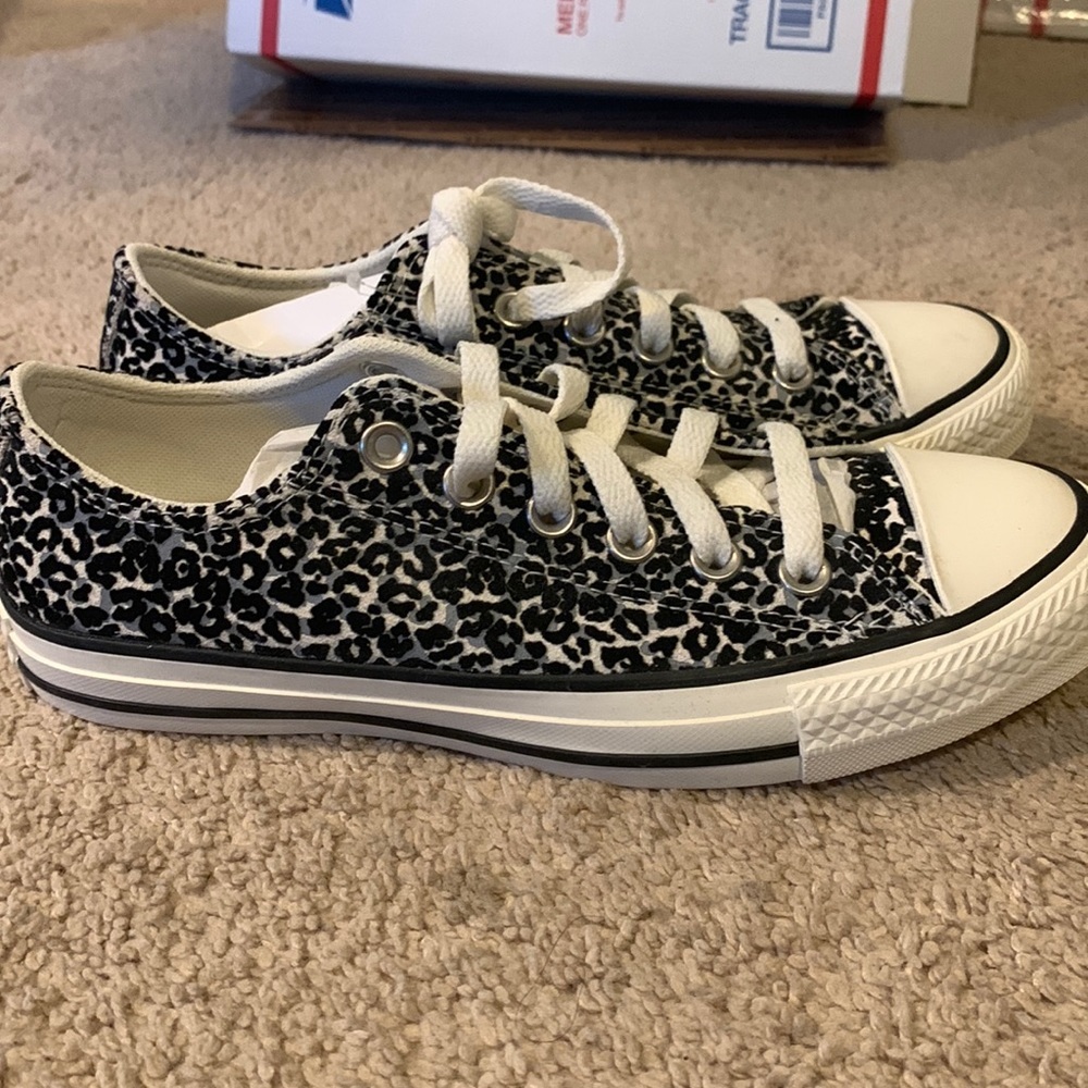 Converse Snow Leopard